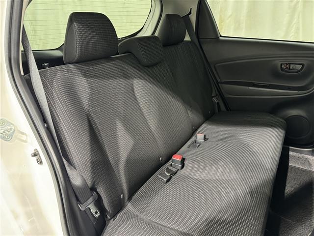 ヴィッツ Ｆ　ＣＤ　キーレス（17枚目）