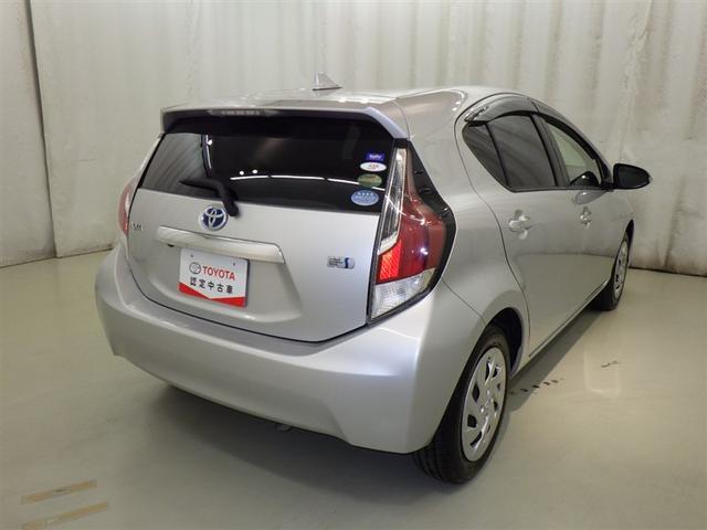 アクア Ｓスタイルブラック　衝突被害軽減システム　メモリーナビ　フルセグ　バックカメラ　ＥＴＣ　ドラレコ　ＣＤ　ＤＶＤ再生　スマートキー　キーレス　ハイブリッド（6枚目）