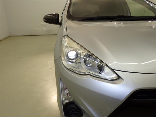 アクア Ｓスタイルブラック　衝突被害軽減システム　メモリーナビ　フルセグ　バックカメラ　ＥＴＣ　ドラレコ　ＣＤ　ＤＶＤ再生　スマートキー　キーレス　ハイブリッド（7枚目）