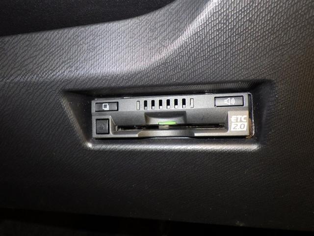 アクア Ｓスタイルブラック　衝突被害軽減システム　メモリーナビ　フルセグ　バックカメラ　ＥＴＣ　ドラレコ　ＣＤ　ＤＶＤ再生　スマートキー　キーレス　ハイブリッド（15枚目）