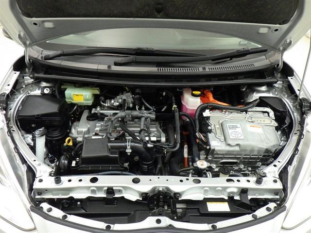 アクア Ｓスタイルブラック　衝突被害軽減システム　メモリーナビ　フルセグ　バックカメラ　ＥＴＣ　ドラレコ　ＣＤ　ＤＶＤ再生　スマートキー　キーレス　ハイブリッド（25枚目）