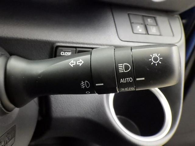 シエンタ ハイブリッド　Ｇ　セーフティーエディションＩＩ　衝突被害軽減システム　メモリーナビ　フルセグ　バックカメラ　ＥＴＣ　ドラレコ　ＣＤ　ＤＶＤ再生　オートクルーズコントロール　ＬＥＤヘッドランプ　両側電動スライド　乗車定員７人　３列シート　スマートキー（19枚目）