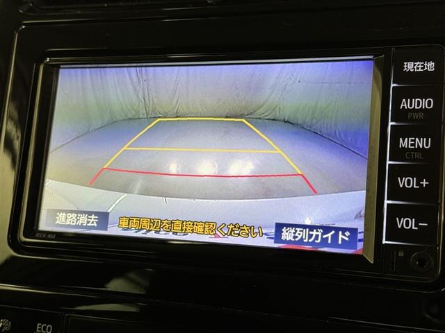 プリウス ＳセーフティプラスＩＩ　衝突被害軽減システム　メモリーナビ　ワンセグ　バックカメラ　ＥＴＣ　ドラレコ　ＣＤ　ミュージックプレイヤー接続可　オートクルーズコントロール　ＬＥＤヘッドランプ　スマートキー　キーレス　ハイブリッド（11枚目）