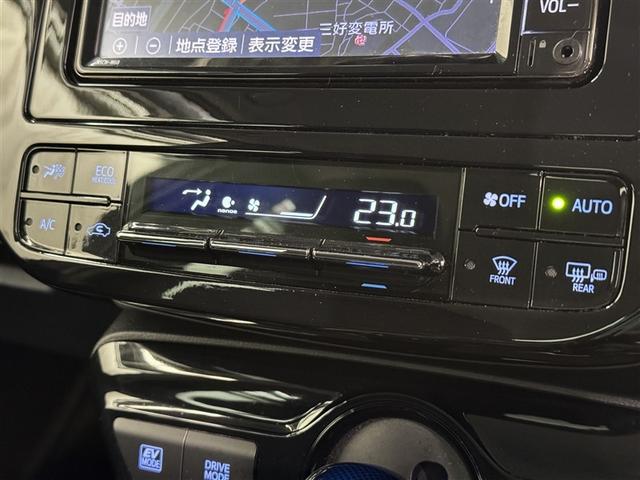 プリウス ＳセーフティプラスＩＩ　衝突被害軽減システム　メモリーナビ　ワンセグ　バックカメラ　ＥＴＣ　ドラレコ　ＣＤ　ミュージックプレイヤー接続可　オートクルーズコントロール　ＬＥＤヘッドランプ　スマートキー　キーレス　ハイブリッド（15枚目）