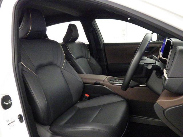 �����z�[���h���ŉ^�]�p�������肵�܂��B�������h���C�u�ł����ɂ����̂����͂ł��B���K�ȃh���C�r���O���C�t�������肭��������