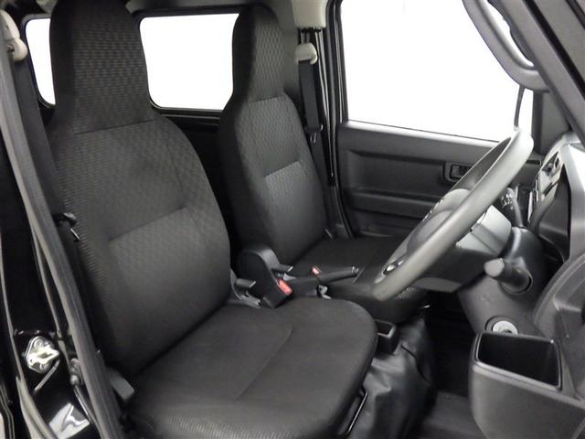 ���ʂ��̂悢��������Ƃ������E�ŁA�N�ł��^�]���₷���ł��B�^�]�̂��₷���͔��ɂ����ɂ��q����܂����