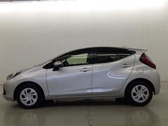 色は人気のシルバーです。 4