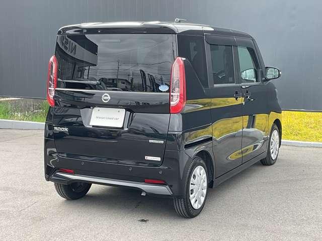 ルークス 660 X 大画面ナビ 全周囲カメラ 前後ドラレコ アラモニ 前後衝突軽減ブレーキ ワンオーナー車 スマートキー 定期点検記録簿 キーフリー ドライブレコーダー i-stop フルオートエアコン パワーウインドウ バックカメラ カーテンエアバッグ(7枚目)