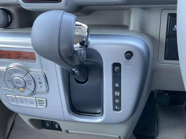 クリッパーリオ 660 E ハイルーフ ターボ 雹害車両 LEDライト シートヒー パワースライドドア 衝突軽減 LEDヘッドライト スマートキー アイドリングストップ(14枚目)
