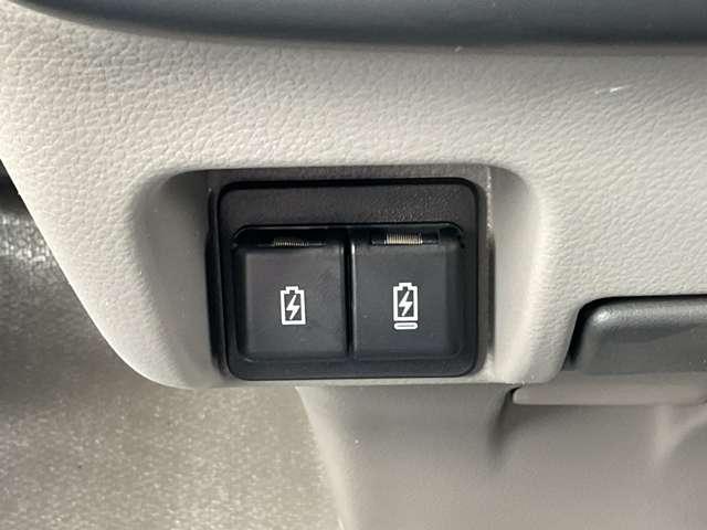 クリッパーバン ６６０　ＤＸ　ＧＬパッケージ　ハイルーフ　雹害車両　ＬＥＤライト　パワーウインドウ　インテリジェントエマージェンシーブレーキ　キーレス　パワーウィンドウ　アイドリングストップ　パワステ　運転席エアバック　助手席エアバック　エアコン（12枚目）