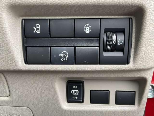 ルークス ６６０　Ｘ　ディスプレイオーディオ　全周囲カメラ　アラモニ　前後衝突軽減ブレーキ　ワンオーナー車　スマートキー　定期点検記録簿　キーフリー　ドライブレコーダー　ｉ－ｓｔｏｐ　フルオートエアコン　パワーウインドウ　バックカメラ　カーテンエアバッグ（15枚目）