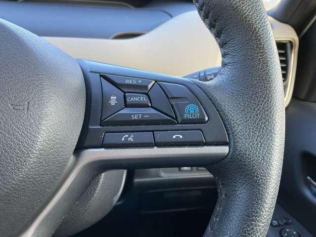 セレナ １．２　ｅ－ＰＯＷＥＲ　ハイウェイスター　Ｖ　プロパイロット　大画面ナビ　全周囲カメラ　３６０°カメラ　エマジェンシーブレーキ　１オナ　スマキー　バックカメラ　ＬＥＤ　レーンアシスト　点検記録簿付　ＥＴＣ　ドラレコ　サイドカーテンエアバック　フルオートエアコン　アルミホイール　エアバック（3枚目）