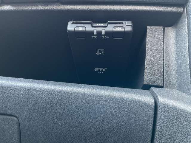 マーチ １．２　Ｘ　Ｖセレクション　インテリキー・ＥＴＣ・日産メモリーナビ（ＭＪ１１　ＥＴＣ車載器　スマートキー　オートエアコン　キーフリー　アイドリングストップ　Ｗエアバック　メンテナンスノート　ワンオーナー　ワンセグＴＶ　ＡＢＳ　パワーウィンドウ　パワーステアリング　メモリーナビ（10枚目）