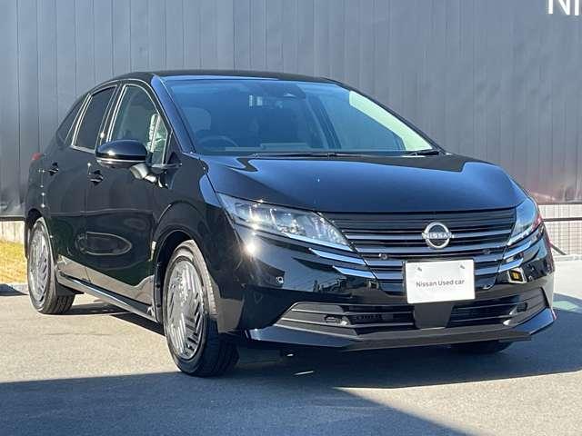 ノート １．２　Ｘ　雹害車両　メーカーナビ　リアカメラ　衝突被害軽減ブレ－キ　全方位カメラ　ＥＴＣ付　禁煙車　ＬＥＤヘッドライト　インテリジェントキー　ワンセグＴＶ　ＴＶナビ　サイドカーテンエアバック　サイドカメラ　メモリーナビ　オートエアコン（6枚目）