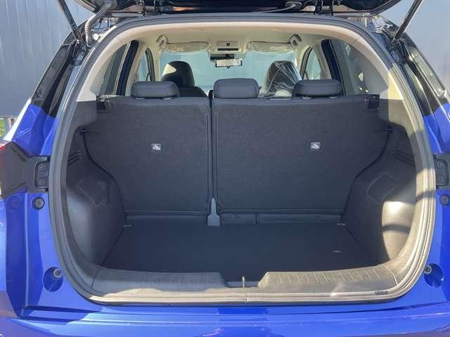 ノート １．２　Ｘ　雹害車両　メーカーナビ　リアカメラ　衝突被害軽減ブレ－キ　全方位カメラ　ＥＴＣ付　禁煙車　ＬＥＤヘッドライト　インテリジェントキー　ワンセグＴＶ　ＴＶナビ　サイドカーテンエアバック　サイドカメラ　メモリーナビ　オートエアコン（52枚目）