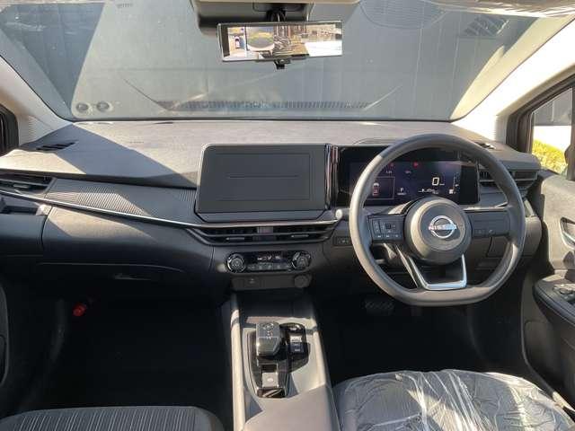 ノート １．２　Ｘ　雹害車両　全周囲カメラ　ＬＥＤライト　リアカメラ　衝突被害軽減ブレ－キ　全方位カメラ　禁煙車　ＬＥＤヘッドライト　インテリジェントキー　サイドカーテンエアバック　サイドカメラ　パワーウィンドウ　オートエアコン　キーレス　ＡＢＳ（4枚目）