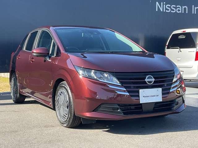 ノート １．２　Ｘ　雹害車両　全周囲カメラ　ＬＥＤライト　リアカメラ　衝突被害軽減ブレ－キ　全方位カメラ　禁煙車　ＬＥＤヘッドライト　インテリジェントキー　サイドカーテンエアバック　サイドカメラ　パワーウィンドウ　オートエアコン　キーレス　ＡＢＳ（6枚目）