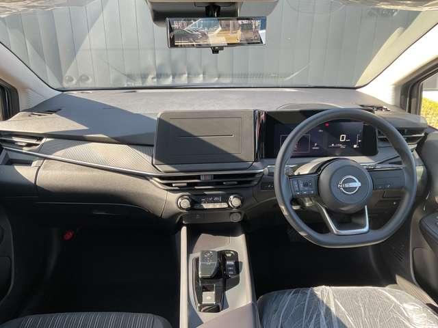 ノート １．２　Ｘ　雹害車両　全周囲カメラ　ＬＥＤライト　リアカメラ　衝突被害軽減ブレ－キ　全方位カメラ　禁煙車　ＬＥＤヘッドライト　インテリジェントキー　サイドカーテンエアバック　サイドカメラ　パワーウィンドウ　オートエアコン　キーレス　ＡＢＳ（4枚目）