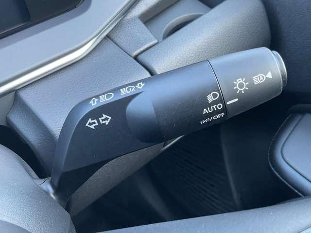 ノート １．２　Ｘ　雹害車両　全周囲カメラ　ＬＥＤライト　リアカメラ　衝突被害軽減ブレ－キ　全方位カメラ　禁煙車　ＬＥＤヘッドライト　インテリジェントキー　サイドカーテンエアバック　サイドカメラ　パワーウィンドウ　オートエアコン　キーレス　ＡＢＳ（17枚目）