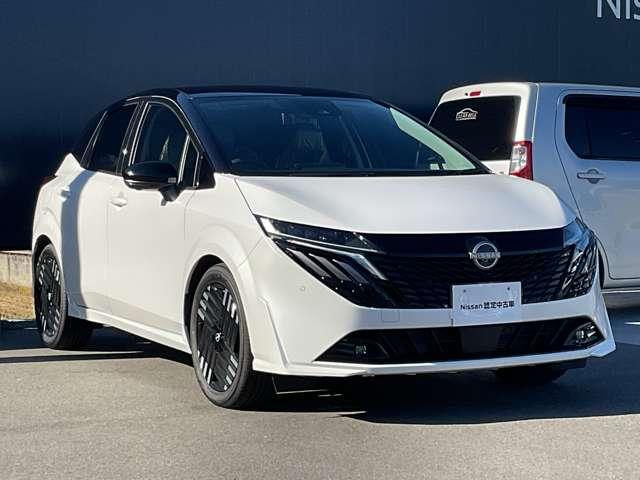 オーラ １．２　Ｇ　雹害車両　オーディオレス車　自動（被害軽減）ブレーキ　ＬＥＤ　サイドカメラ　カーテンエアバッグ　アルミホイール　禁煙　インテリジェントキー　パワーウィンドウ　フルオートエアコン　キーレスエントリー　バックモニター　エアバッグ（6枚目）