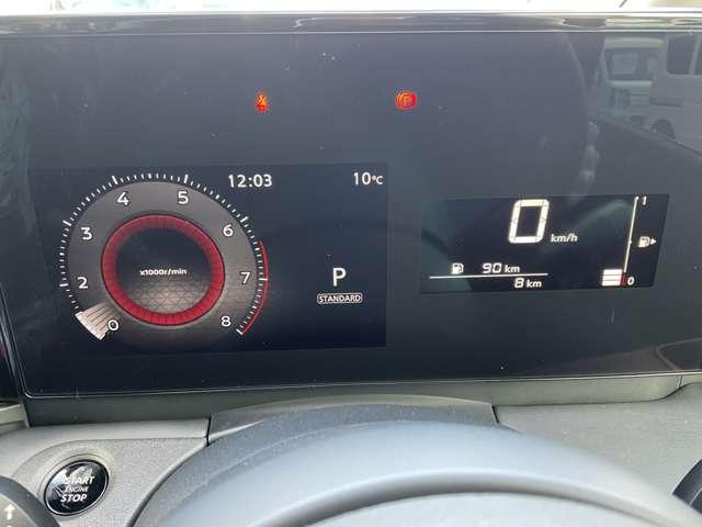 セレナ ２．０　ハイウェイスターＶ　雹害車両　プロパイロット　Ｗ電動スライド　レーダークルコン　レーンアシスト　ＬＥＤランプ　カーテンエアバッグ　アルミホイール　キーフリー　エアコン　バックカメラ　ＡＢＳ　禁煙　パワーウィンドウ　パワーステアリング　踏間違い防止（10枚目）