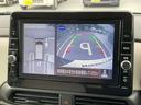 空から車を見たような「アラウンドビューモニター」!車の周りが一目で確認できるので、小さなお子様や障害物があっても安心して乗ることができます。