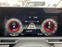 【走行距離　１３ｋｍ！】　視認性の良いメーターパネルデザインです。ディスプレイに各種の情報、設定画面が見やすく表示されます。