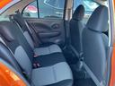 ［後列シート］広々とした後部座席です！大人でもゆったりくつろげます。