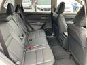 ［後列シート］広々とした後部座席です！大人でもゆったりくつろげます。