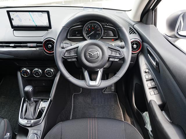ＭＡＺＤＡ２ １５スポルト　衝突被害軽減システム　アダプティブクルーズコントロール　全周囲カメラ　オートマチックハイビーム　バックカメラ　オートライト　ＬＥＤヘッドランプ　ＥＴＣ　Ｂｌｕｅｔｏｏｔｈ（4枚目）