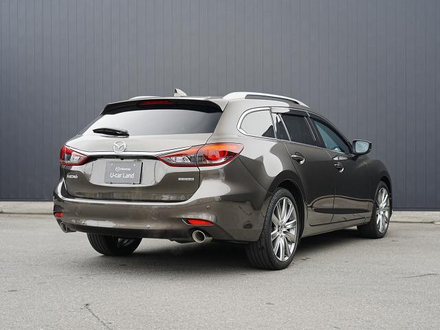 ＭＡＺＤＡ６ワゴン ２５Ｓ　Ｌパッケージ　衝突被害軽減システム　アダプティブクルーズコントロール　全周囲カメラ　オートマチックハイビーム　革シート　電動シート　シートヒーター　バックカメラ　オートライト　ＬＥＤヘッドランプ　ＥＴＣ（2枚目）