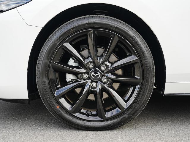 MAZDA3ファストバック 20S ブラックセレクション 衝突被害軽減システム アダプティブクルーズコントロール 全周囲カメラ オートマチックハイビーム 電動シート シートヒーター バックカメラ オートライト LEDヘッドランプ Bluetooth(19枚目)