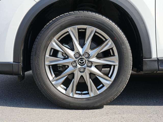 CX-8 XD Lパッケージ 衝突被害軽減システム アダプティブクルーズコントロール 全周囲カメラ オートマチックハイビーム 3列シート 革シート 電動シート シートヒーター バックカメラ オートライト LEDヘッドランプ ETC(19枚目)