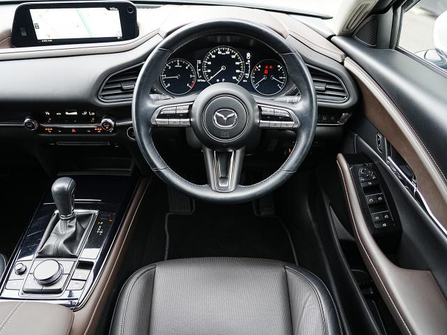 ＣＸ－３０ ＸＤ　Ｌパッケージ　衝突被害軽減システム　アダプティブクルーズコントロール　全周囲カメラ　オートマチックハイビーム　革シート　電動シート　シートヒーター　バックカメラ　オートライト　ＬＥＤヘッドランプ　ＥＴＣ　ディーゼル（4枚目）