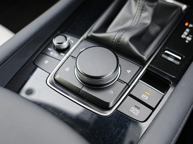 MAZDA3セダン 20S Lパッケージ 衝突被害軽減システム アダプティブクルーズコントロール オートマチックハイビーム 革シート 電動シート シートヒーター バックカメラ オートライト LEDヘッドランプ ETC Bluetooth(12枚目)