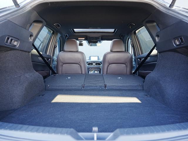 CX-5 XD エクスクルーシブモード 衝突被害軽減システム アダプティブクルーズコントロール 全周囲カメラ オートマチックハイビーム サンルーフ 革シート 電動シート シートヒーター バックカメラ オートライト LEDヘッドランプ(17枚目)