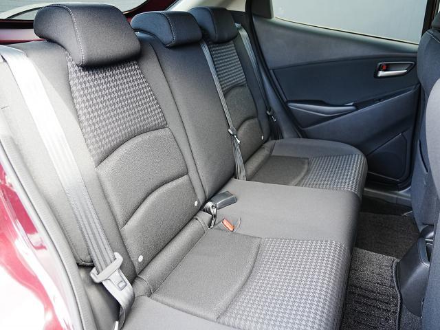 デミオ 13S 衝突被害軽減システム オートマチックハイビーム 4WD シートヒーター バックカメラ オートライト LEDヘッドランプ Bluetooth(16枚目)