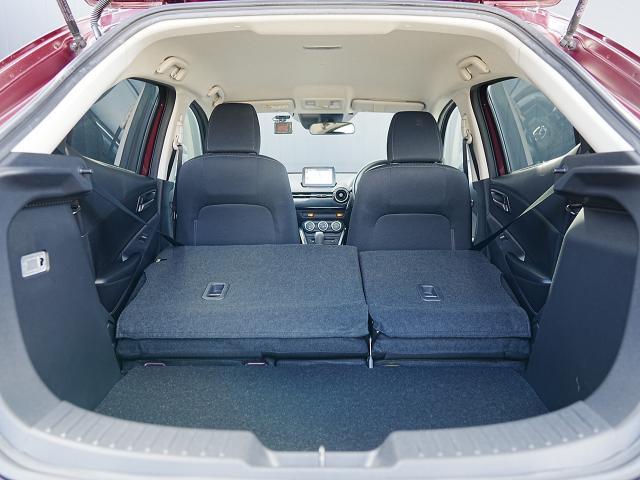 デミオ 13S 衝突被害軽減システム オートマチックハイビーム 4WD シートヒーター バックカメラ オートライト LEDヘッドランプ Bluetooth(17枚目)