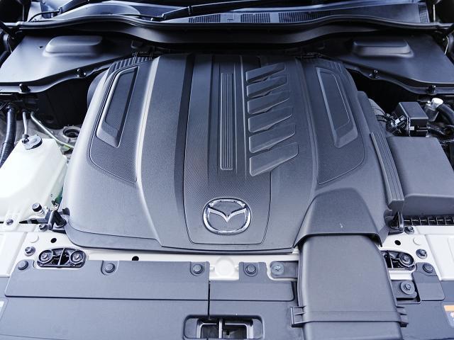 CX-60 XD エクスクルーシブモード 衝突被害軽減システム アダプティブクルーズコントロール 全周囲カメラ オートマチックハイビーム サンルーフ 革シート 電動シート シートヒーター バックカメラ オートライト LEDヘッドランプ(20枚目)