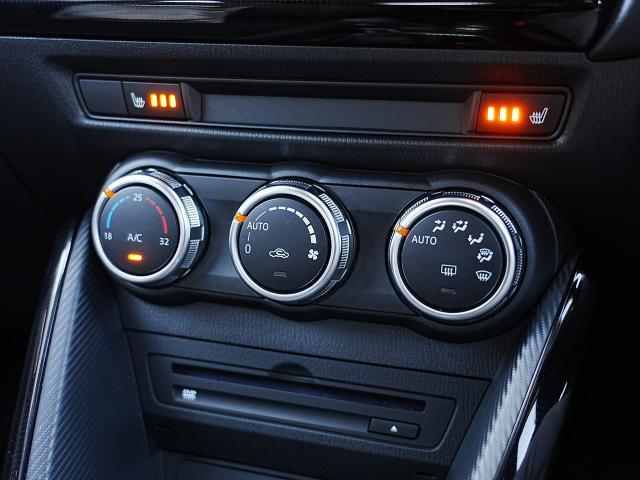 MAZDA2 15Sプロアクティブ スマートエディションII 衝突被害軽減システム アダプティブクルーズコントロール 全周囲カメラ オートマチックハイビーム シートヒーター バックカメラ オートライト LEDヘッドランプ Bluetooth(10枚目)