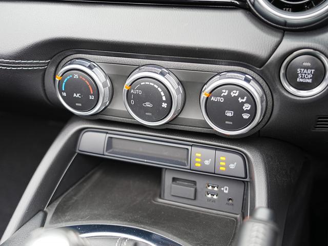 ロードスター RS 衝突被害軽減システム オートマチックハイビーム シートヒーター バックカメラ オートクルーズコントロール オートライト LEDヘッドランプ Bluetooth(10枚目)