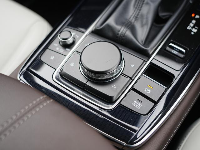 CX-30 20S Lパッケージ 衝突被害軽減システム アダプティブクルーズコントロール 全周囲カメラ オートマチックハイビーム 革シート 電動シート シートヒーター バックカメラ オートライト LEDヘッドランプ Bluetooth(12枚目)