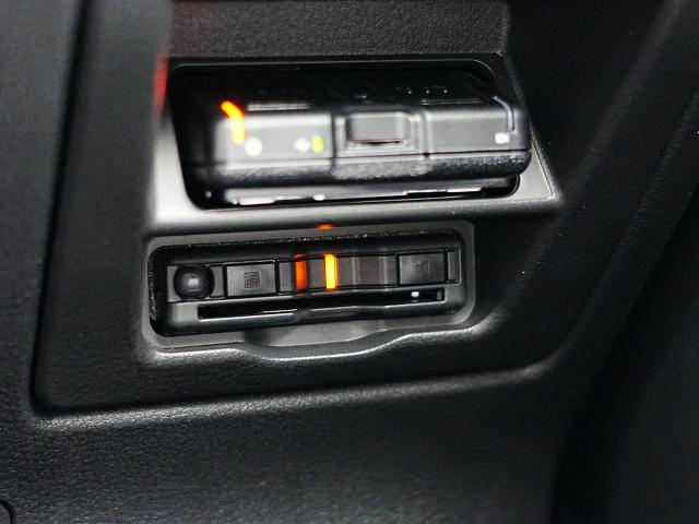 MX-30 ベースグレード 衝突被害軽減システム アダプティブクルーズコントロール 全周囲カメラ オートマチックハイビーム 電動シート シートヒーター バックカメラ オートライト LEDヘッドランプ Bluetooth(14枚目)