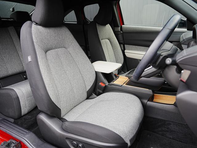 MX-30 ベースグレード 衝突被害軽減システム アダプティブクルーズコントロール 全周囲カメラ オートマチックハイビーム 電動シート シートヒーター バックカメラ オートライト LEDヘッドランプ Bluetooth(15枚目)