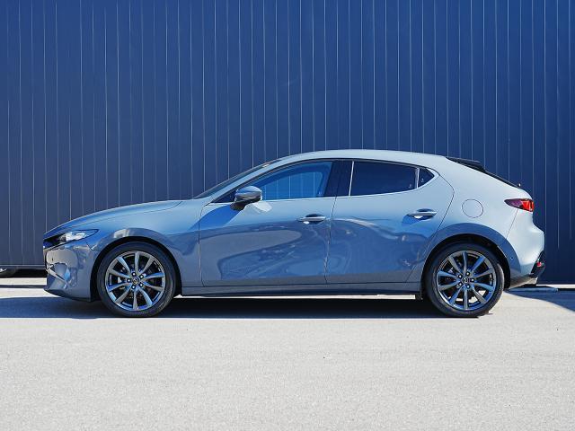 MAZDA3ファストバック 15Sツーリング 衝突被害軽減システム アダプティブクルーズコントロール 全周囲カメラ オートマチックハイビーム バックカメラ オートライト LEDヘッドランプ Bluetooth(3枚目)