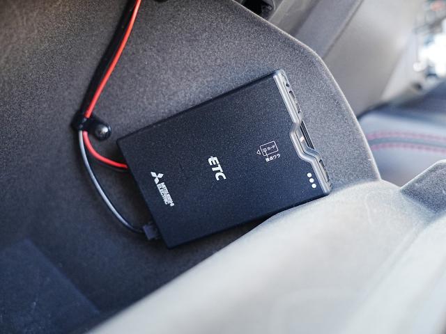 CX-5 25S スポーツアピアランス 衝突被害軽減システム アダプティブクルーズコントロール 全周囲カメラ オートマチックハイビーム 4WD 革シート 電動シート シートヒーター バックカメラ オートライト LEDヘッドランプ ETC(14枚目)