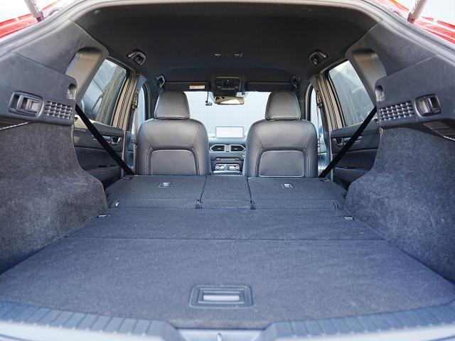 CX-5 25S スポーツアピアランス 衝突被害軽減システム アダプティブクルーズコントロール 全周囲カメラ オートマチックハイビーム 4WD 革シート 電動シート シートヒーター バックカメラ オートライト LEDヘッドランプ ETC(17枚目)