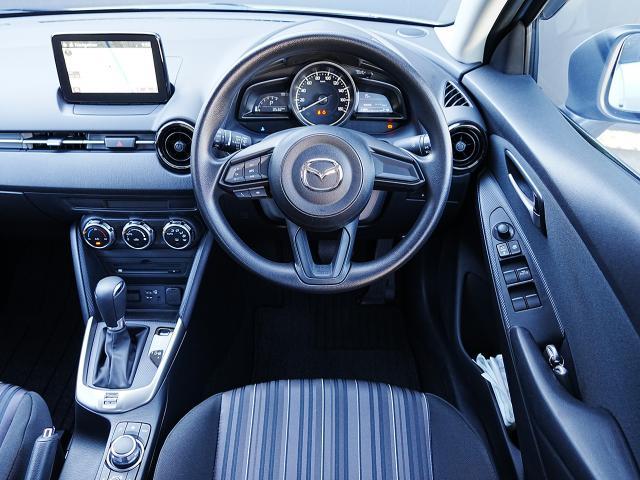 MAZDA2 15S スマートエディション 衝突被害軽減システム 全周囲カメラ オートマチックハイビーム バックカメラ オートライト LEDヘッドランプ Bluetooth(4枚目)