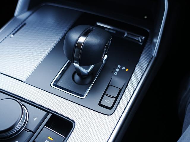 CX-60 XD Lパッケージ 衝突被害軽減システム アダプティブクルーズコントロール 全周囲カメラ オートマチックハイビーム 革シート 電動シート シートヒーター バックカメラ オートライト LEDヘッドランプ Bluetooth(11枚目)