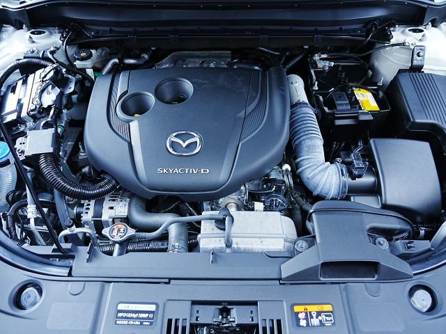 CX-5 XD ブラックトーンエディション 衝突被害軽減システム アダプティブクルーズコントロール 全周囲カメラ オートマチックハイビーム シートヒーター バックカメラ オートライト LEDヘッドランプ ETC Bluetooth ディーゼル(20枚目)